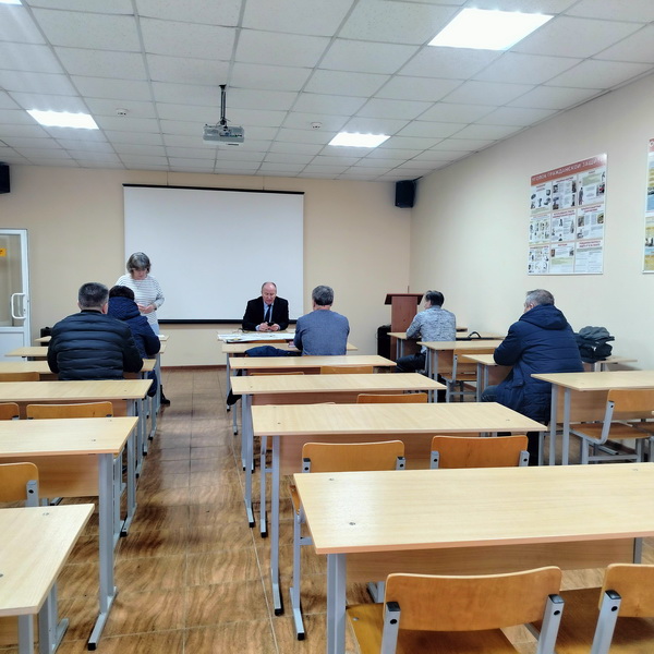 Волонтеры – помощь населению.