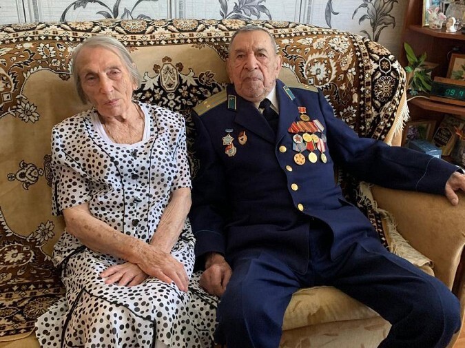 Супруги Козловы отметили 65-летие совместной жизни.