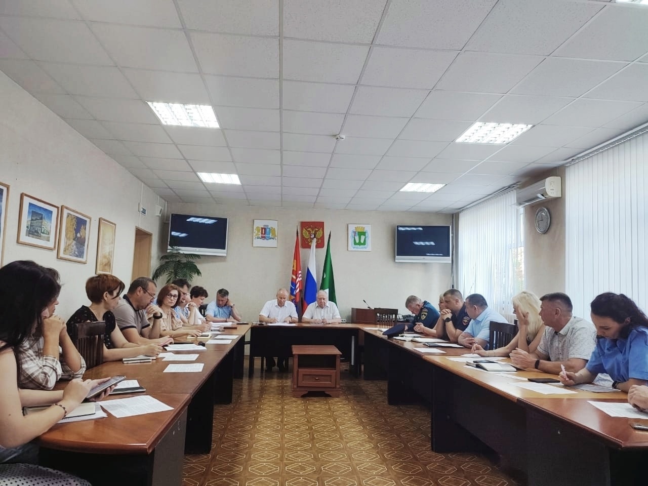 В Кинешме обсудили актуальный вопрос готовности укрытий к приему населения..