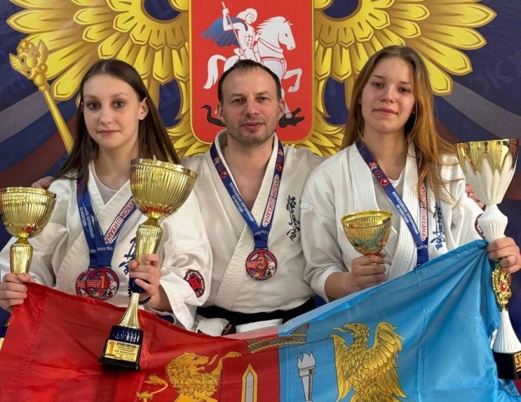 Спортсмены из Кинешмы стали победителями и призерами Всероссийских соревнований по киокушин. Спортсмены из Кинешмы стали победителями и призерами Всероссийских соревнований по киокушин.